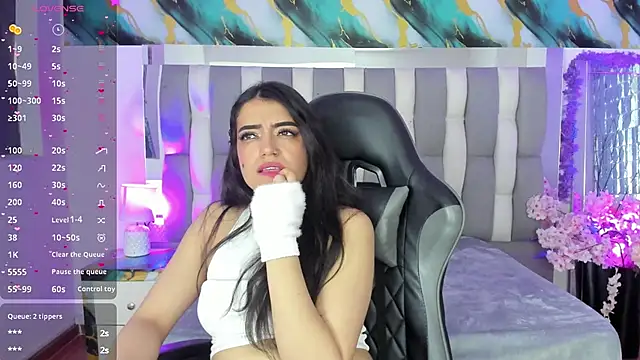 IsaDiiaz Adlı Modelin Canlı XXX Sohbeti