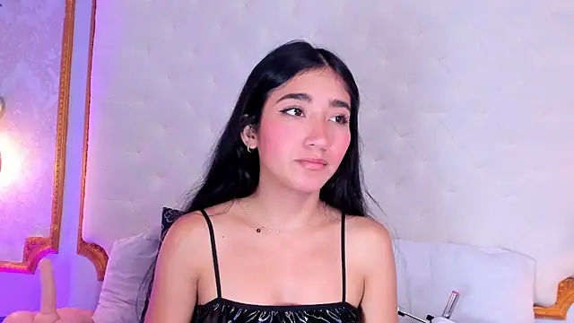 Mariana_Kalo Adlı Modelin Canlı XXX Sohbeti