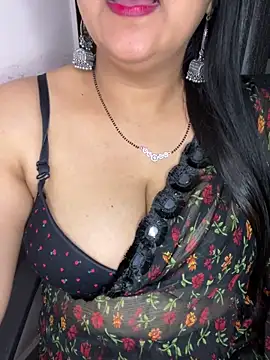 Notty-HotyBhabhiのライブXXXチャット