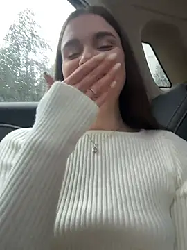 KristiRich: онлайн-секс-чат