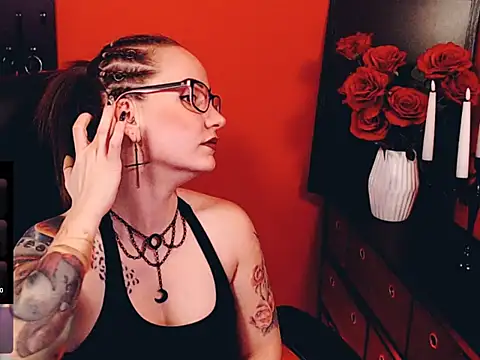 _MissJaneWarren_: онлайн-секс-чат