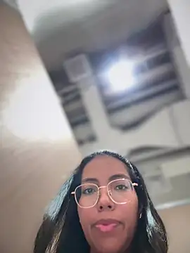 Pokazy przed kamerką – SheenaBrooke