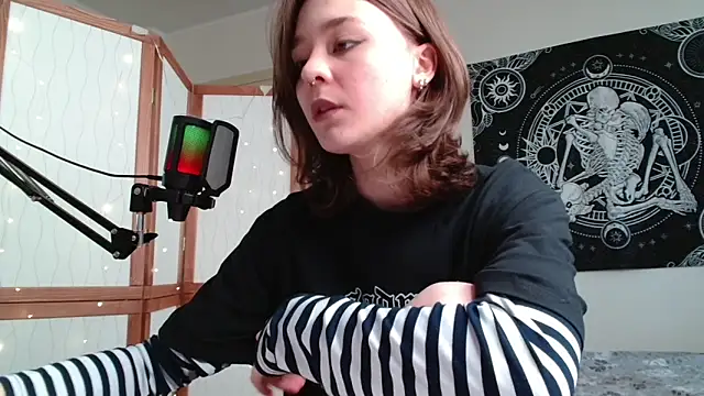 Chat XXX ao vivo de Mysterious_Toy