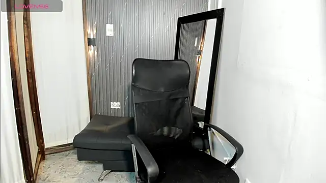 دردشة CharlotteKing8 الجنسية المباشرة