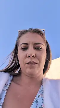 دردشة Risky_julia2330 الجنسية المباشرة