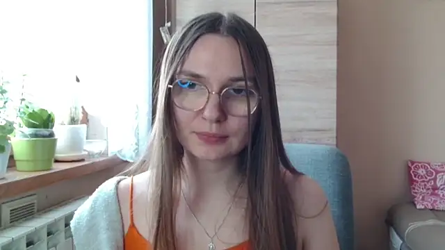 LooveELLYx Chat XXX in diretta