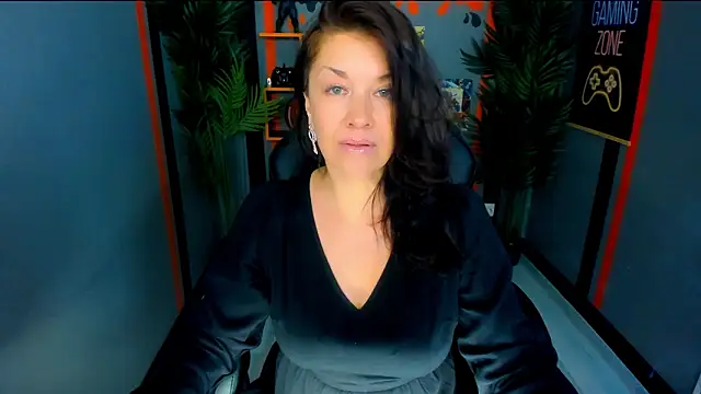 دردشة AnaMills الجنسية المباشرة