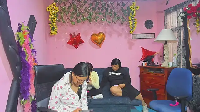 lesbiancuple Pertunjukan Webcam