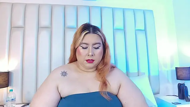 aandreaperez Adlı Modelin Canlı XXX Sohbeti