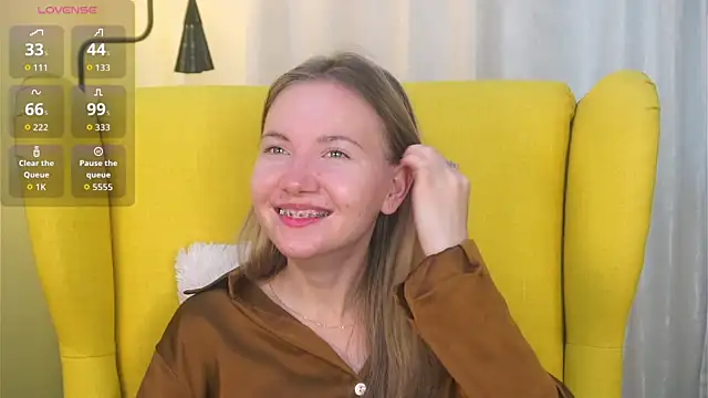 XXX chat uživo modela CathyHeximer