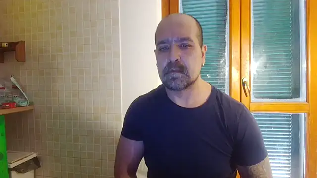 AMIRDIB2025: вебкам-шоу