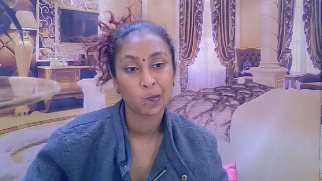 IndianSexyButt 라이브 XXX 채팅