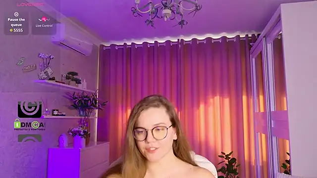 Chat XXX en directo de KellyKleine