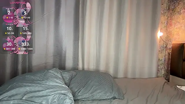 LoraDavi's Live XXX Chat