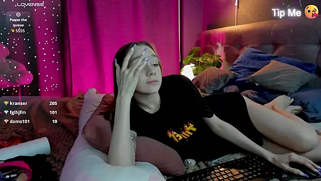 Lesi_Moonie01 Chat XXX live