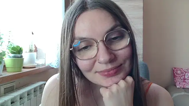 LooveELLYx 即時 XXX 聊天