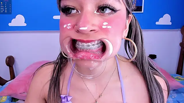 دردشة miss__evolet الجنسية المباشرة