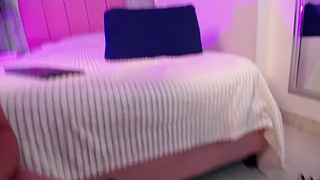 IsabelleDaza ওয়েবক্যাম শো