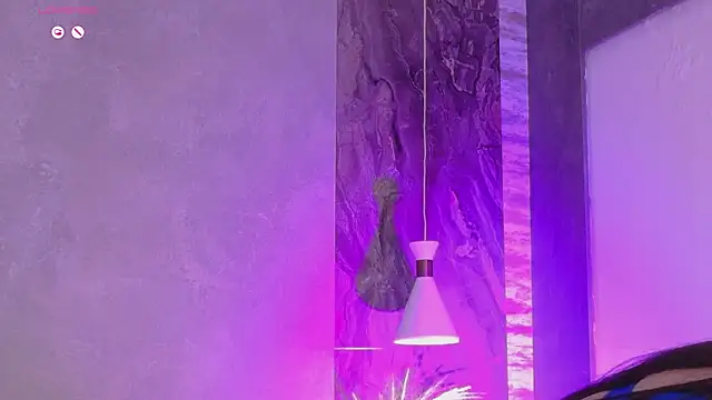 Hannah-PradaのライブXXXチャット