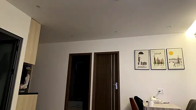 melana_love 在線直播表演