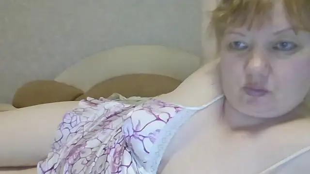 Lusi-777 Adlı Modelin Canlı XXX Sohbeti