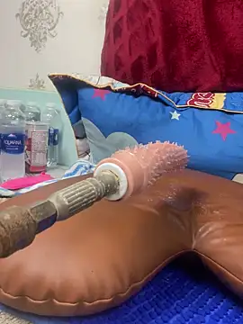 Baby_cute79 网络视讯表演