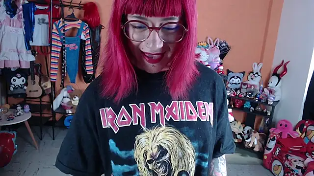 MissMiia2 Live XXX-chat