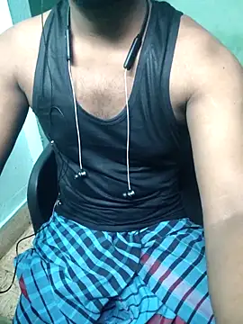 Tamil_KDD's Live XXX Chat