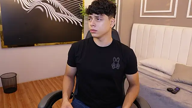 XXX chat uživo modela Ethan_occonor