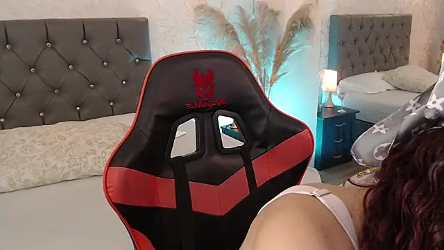 Chat XXX ao vivo de Sabriinaa_Foxx