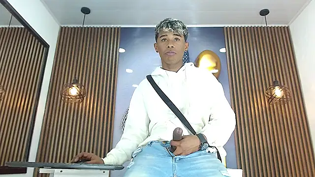 TonnyMarck's Live XXX Chat