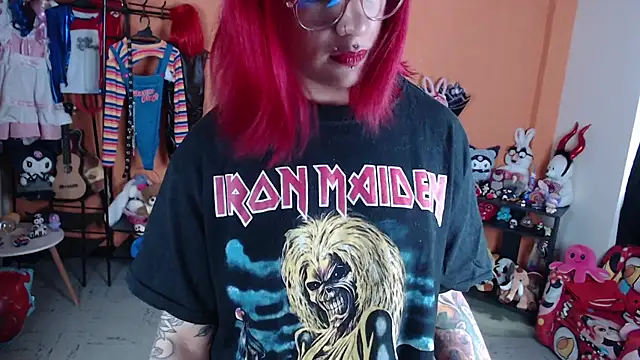 MissMiia2 – Naživo XXX chat