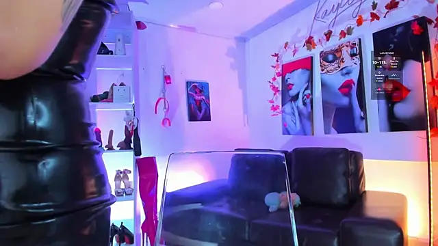 kayilyn Adlı Modelin Canlı XXX Sohbeti