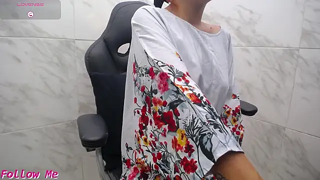 kyra_jeet's Live XXX Chat