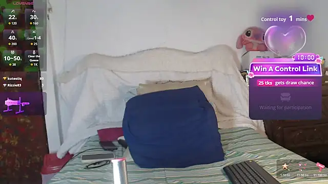 BiirdyDavisn Live XXX chat