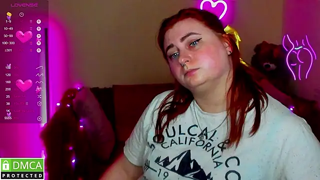 Chat +18 de Alicia_love00 ao vivo