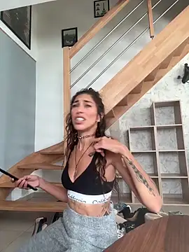 Amani_thewolf Chat XXX live