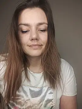 KrissSexi Adlı Modelin Canlı XXX Sohbeti