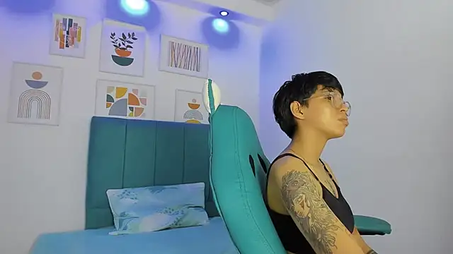 Živý XXX chat ivyheat3