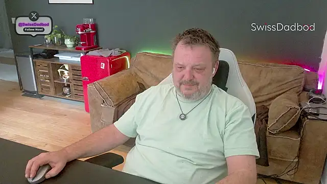 SwissDadbod Live XXX-Chat