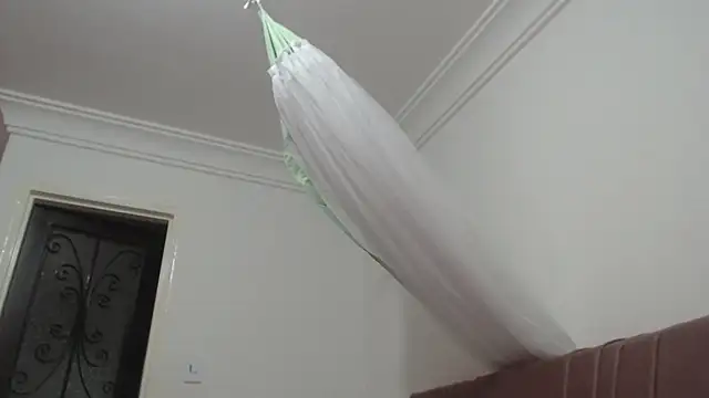 nathaly_jones_'s Live XXX Chat