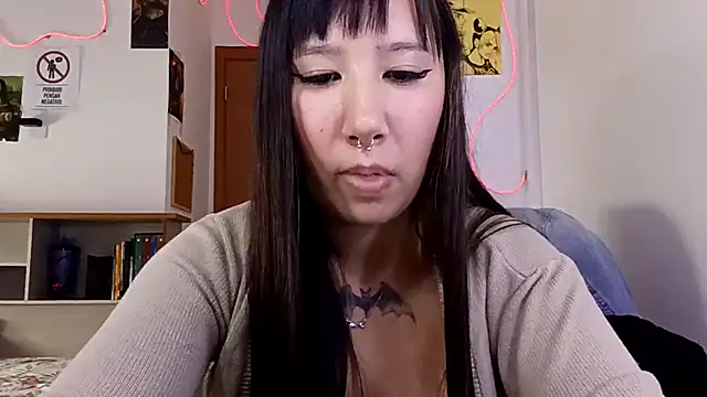 Chat +18 de Japabaixinha ao vivo