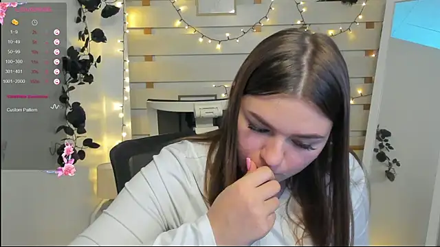 Josephine_Kiss Live XXX-Chat