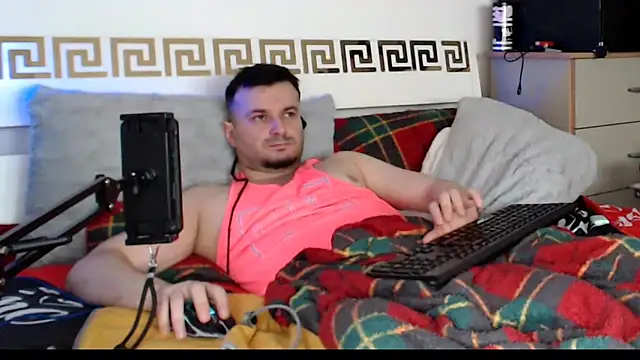 FuckToyBoy69's Live XXX Chat