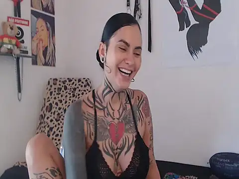 Perola__May Live XXX-chat