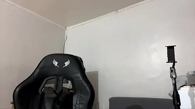 MaryjoTvedt 网络视讯表演