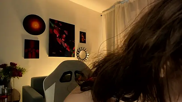 Chat +18 de lit_asella ao vivo