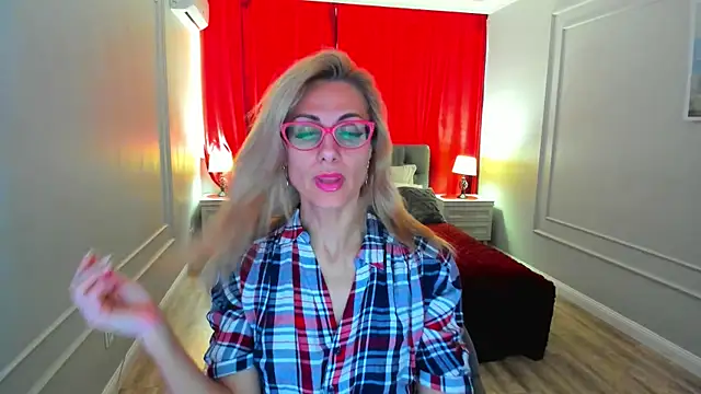 MuseOfStage: απευθείας συνομιλία ΧΧΧ