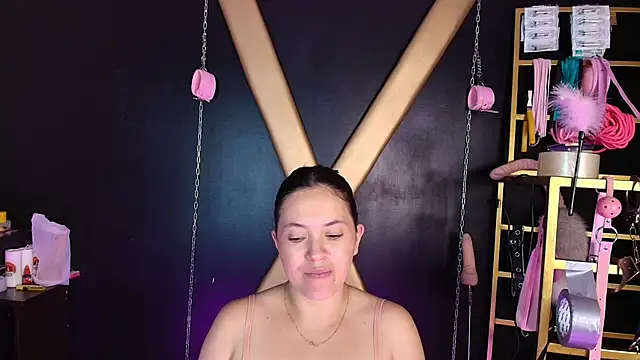 Chatroom XXX en direct de Morgana_N_Aithana