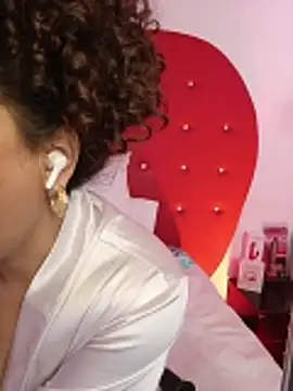 nicolette_rock – Live XXX-chat